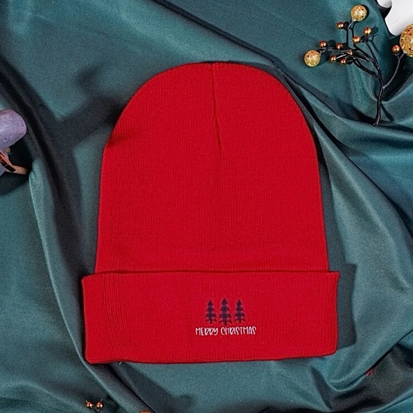 Holiday Red Christmas Soft Winter Fashion Beanie BLACK FRIDAY SALE - Picture 1 of 5